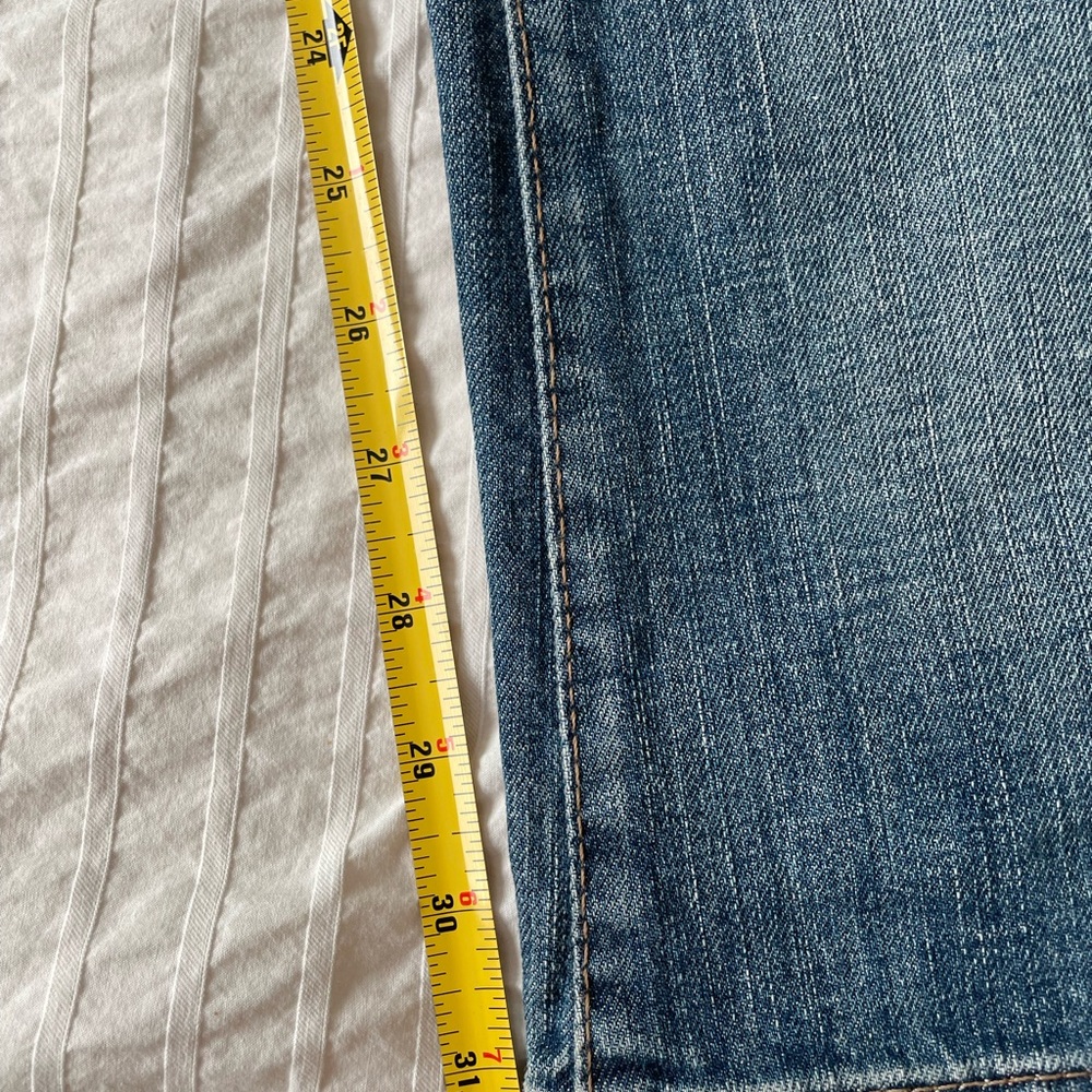 GUESS Like new Vintage Women's Classic Denim Straight Leg Jeans size 26 - Picture 14 of 15